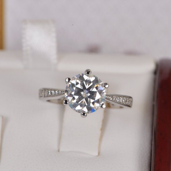 GRA Moissanite Certified 2ct Round Brilliant Cut with Side Stones Ring 925 - Picture 1 of 5
